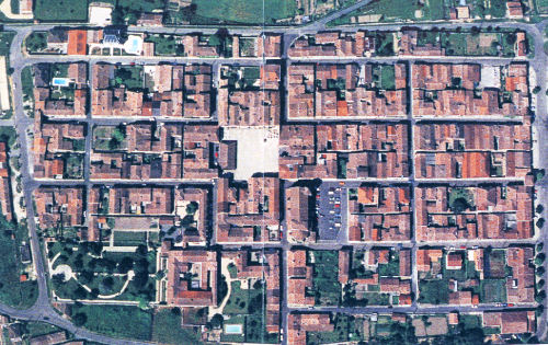 Aerial view, showing rectangular street layout, Monpazier