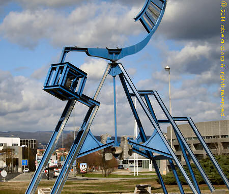 Statue to the film industry on a Clermont-Ferrand roundabout