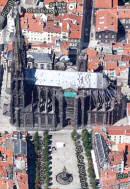 lermont-Ferrand cathedral, by Google Maps