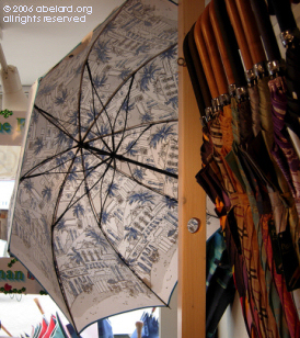 One of Piganiol's orginal ribbing design, incorporated into a town umbrella