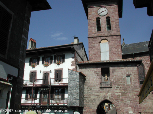 Saint Jean Pied de Port - Notre-Dame church at the end of the Bridge